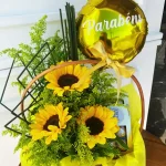 Cesta com 03 Girassóis e Ferrero 08 unidades - 9606 - Imagem 2