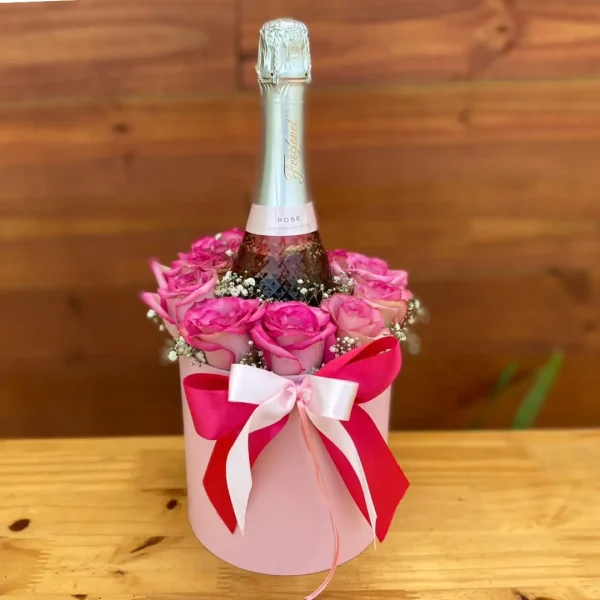 Box com rosas, floricultura online, Flores pare presente