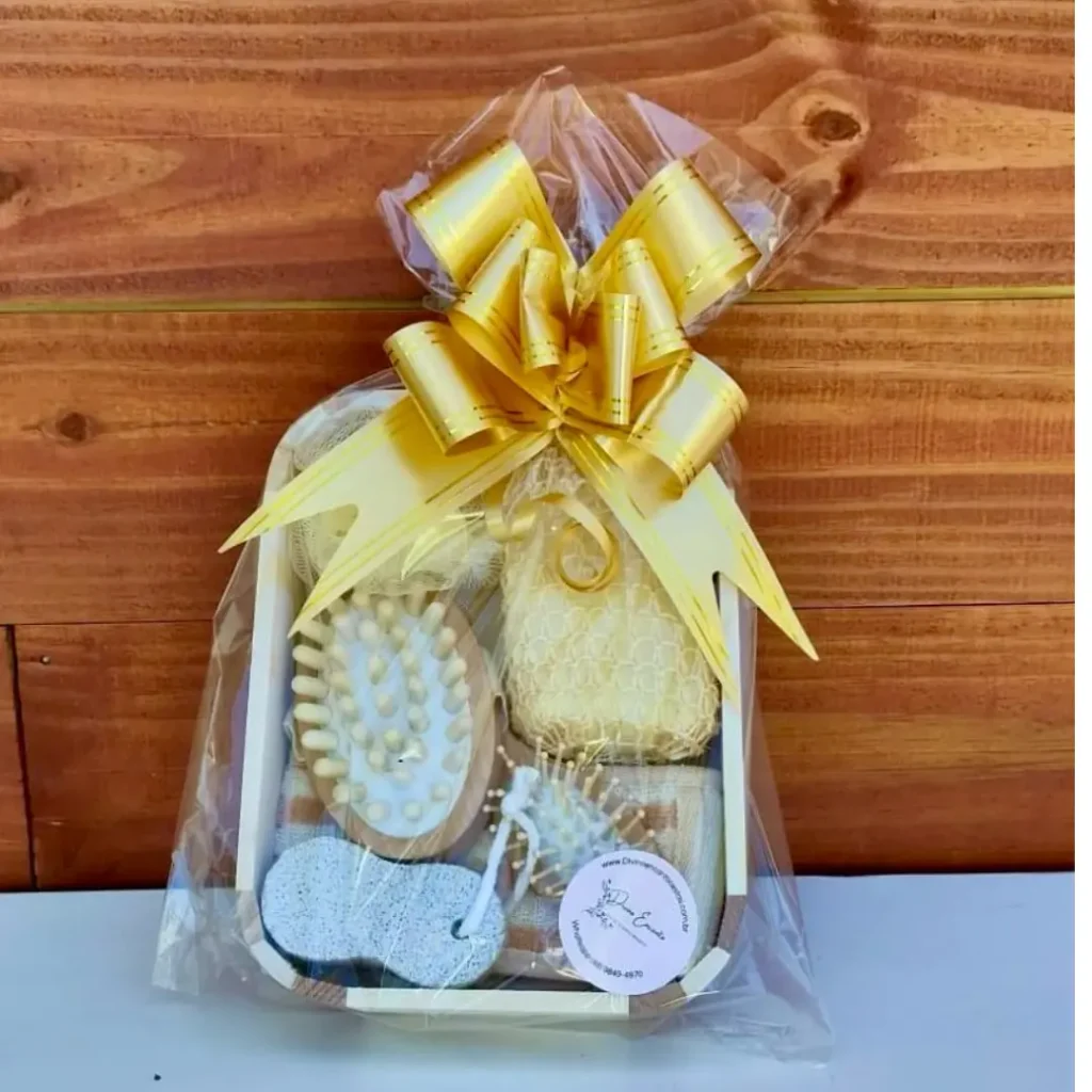 Kit Spa de Pés é um presente para dia da mulher ou dias das mães.