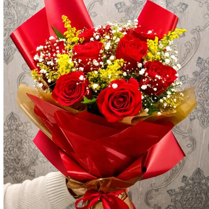 Buquê coreano com rosas vermelhas
